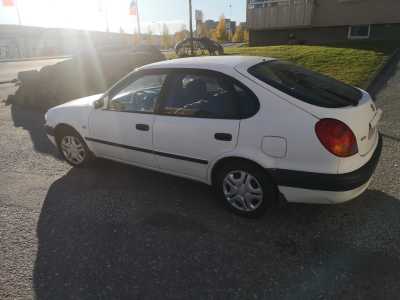 Toyota  Corolla  2000 toyota corolla 1.4 vvt i 2000